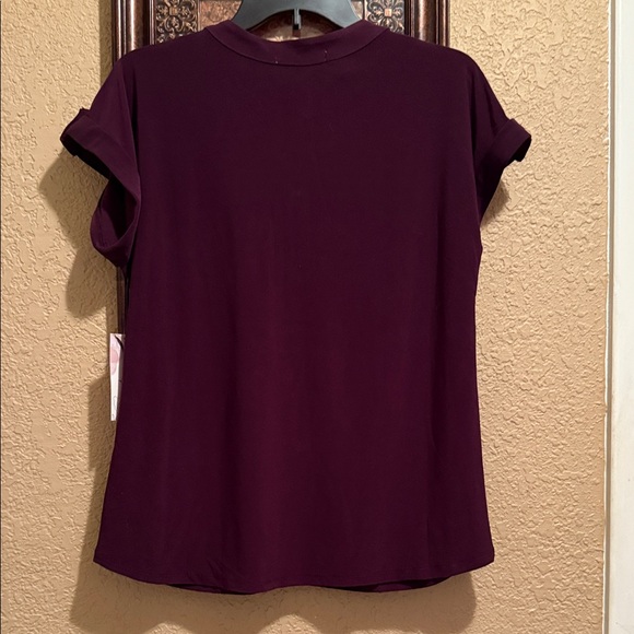 NWT joie de vivre Plum Button-Up Blouse. Large. Button roll sleeves. Soft. - Picture 10 of 10